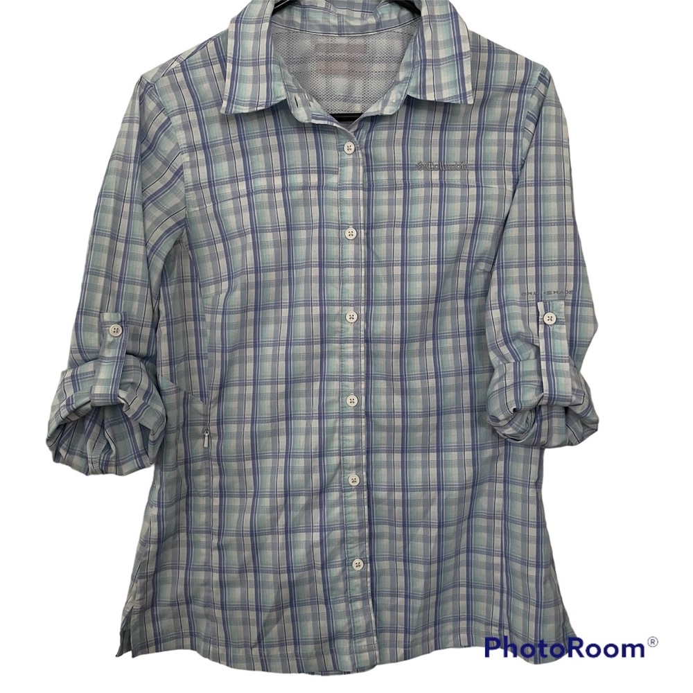 Columbia Long Sleeve Hiking / Fishing Shirt w/ Omni Wick and Roll Tab Sleeves